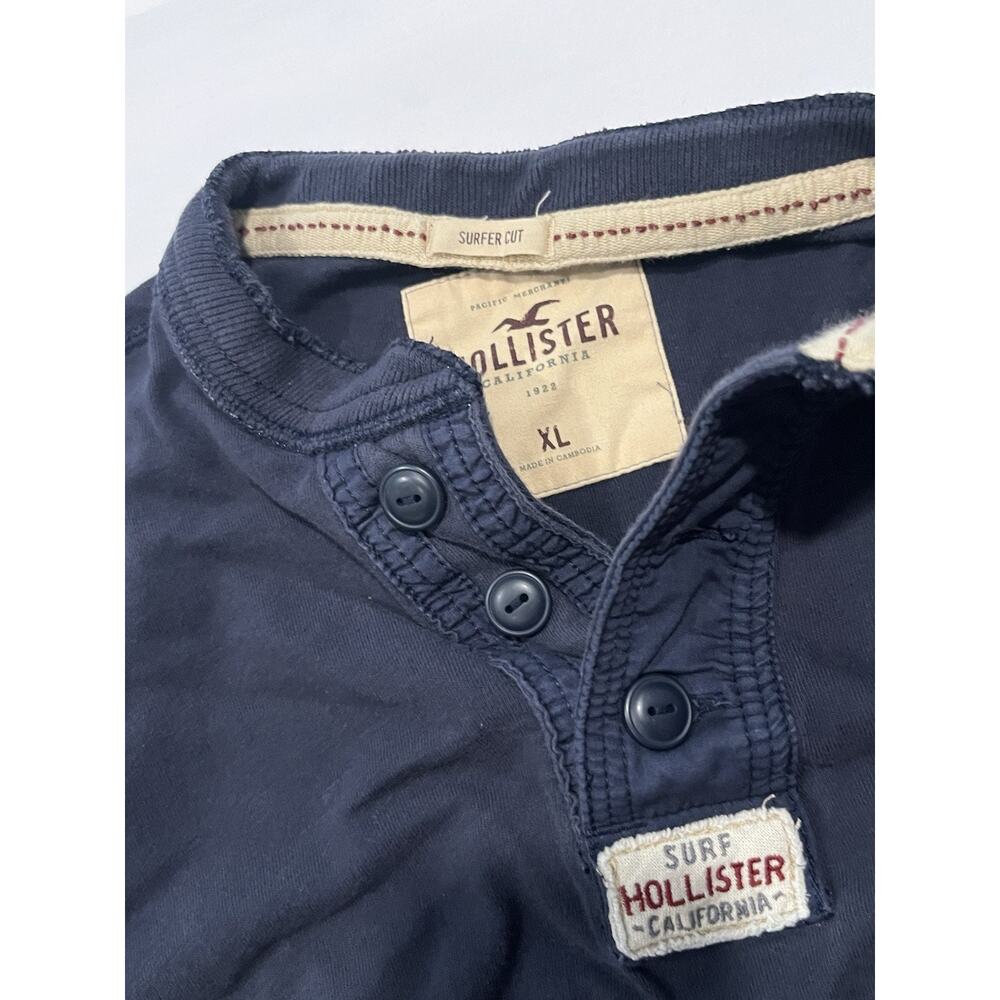 Hollister Surfer Cut Henley Mens XL Navy Long Sleeve Logo Patch - Picture 4 of 4